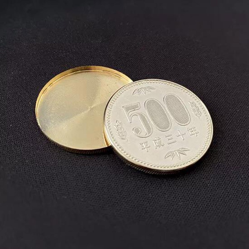 Expanded Shell Japan 500 Yen Brass - Click Image to Close