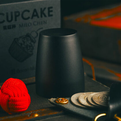 Cupcake 2.0 (Metal) by Milo & Bacon Magic